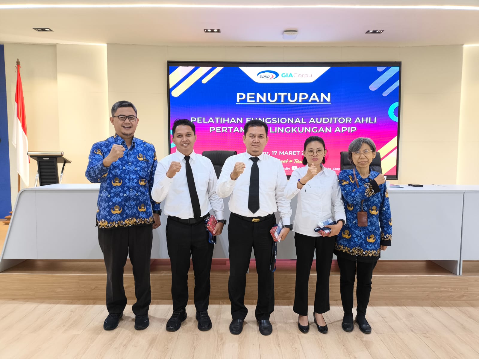 Fungsional Auditor Ahli Pertama
