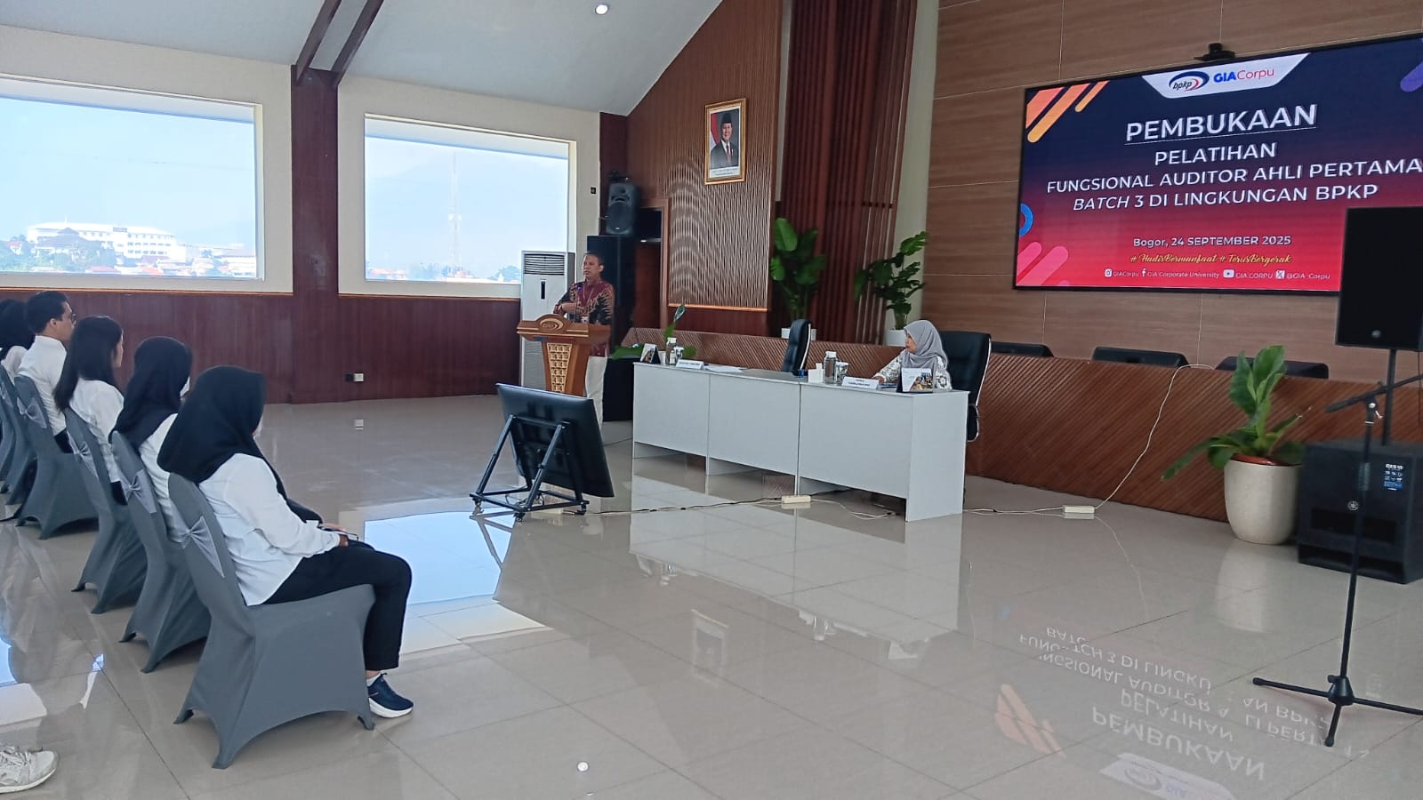 Fungsional Auditor Ahli Pertama
